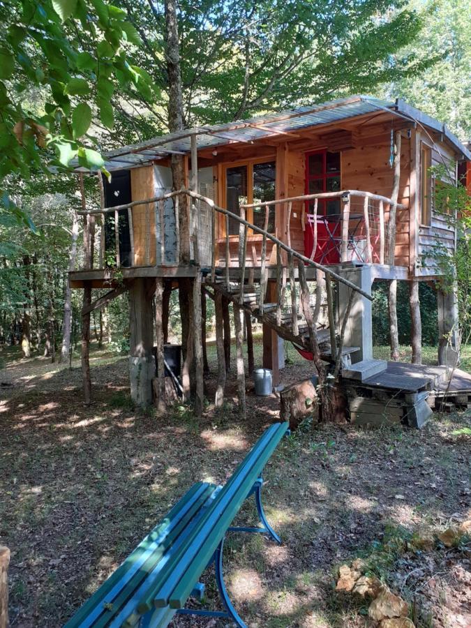La Cabane De L'Oiseau Couze-et-Saint-Front Exterior foto